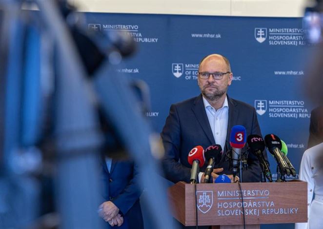 Sulík príde vysvetliť poslancom NR SR postup v súvislosti s odpredajom VSE
