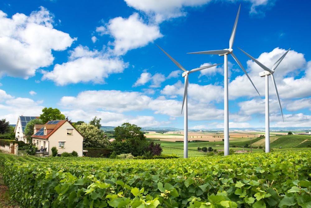 Zmiernili minimálny odstup veterných elektrární od obydlí