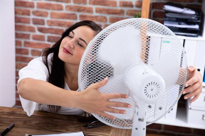 Používanie ventilátora počas najväčších horúčav môže škodiť 