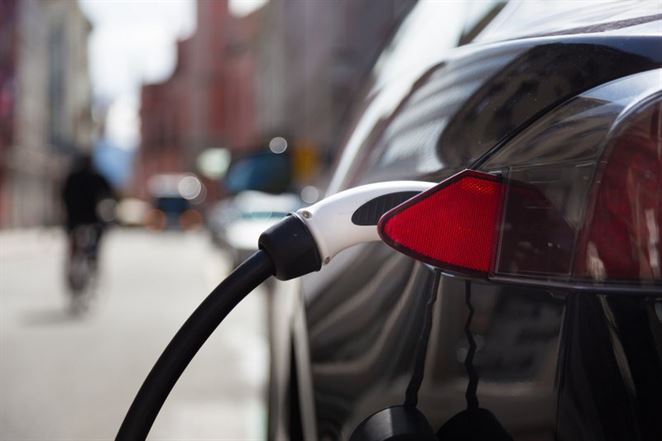 Suverénny Panasonic kraľuje na trhu výrobcov batérií do elektromobilov
