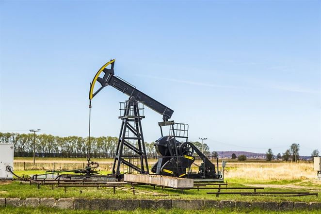 Obama stopol ropovod Keystone, pochovalo ho frakovanie