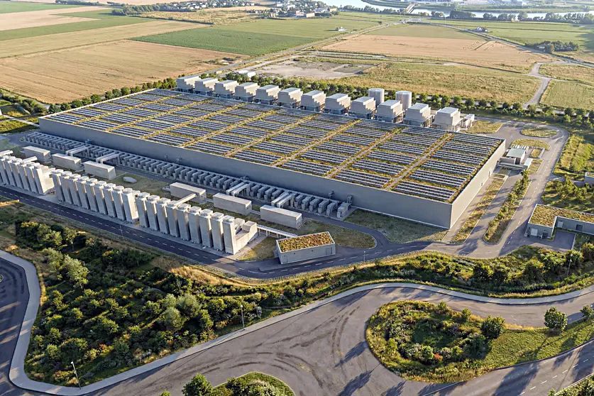 Google u susedov stavia gigantické dátové centrum, spotrebuje viac elektriny než Slovalco