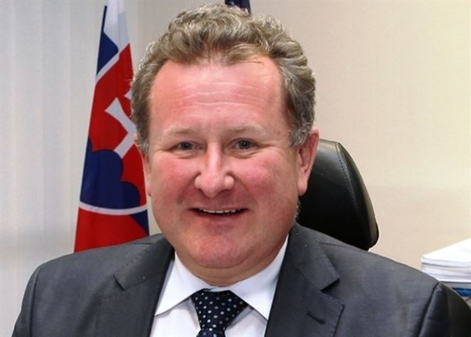 Holjenčík vplyv vlády na ÚRSO odmieta a politikov nekomentuje. Okrem Matoviča