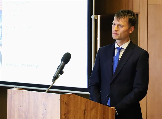 Martin Šilar: Batériová akumulácia má sľubnú budúcnosť, prekážkou sú licencie