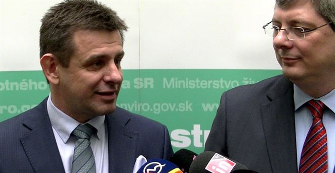 Boj proti klimatickým zmenám povedú EÚ a Čína, odkazuje Solymos Trumpovi