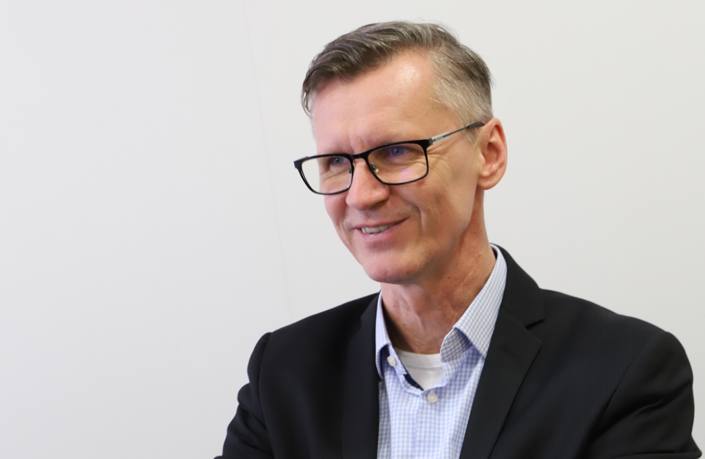 Rozhoduje štát, náklady sú v cene palív, hovorí šéf agentúry pre núdzové zásoby ropy (ROZHOVOR)
