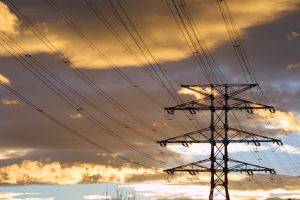 Výrobcovia a dodávatelia elektriny: oznamovacia povinnosť podnikateľov
