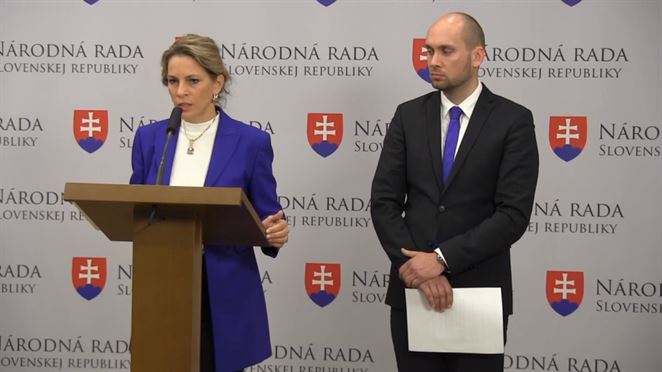 SaS navrhuje, aby ÚRSO povinne zverejňoval cenové návrhy monopolov