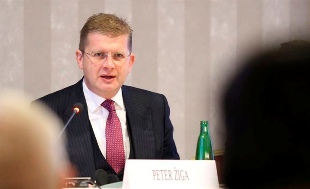 Bývalého ministra hospodárstva a životného prostredia Petra Žigu polícia obvinila z korupcie