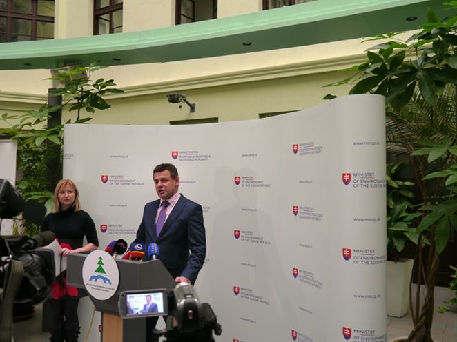 Geologický prieskum ložísk ropy a plynu v Smilne preverí ministerská kontrola