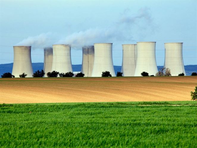 Európska komisia má obavy, či je štátna podpora maďarskej elektrárni Pakš v poriadku