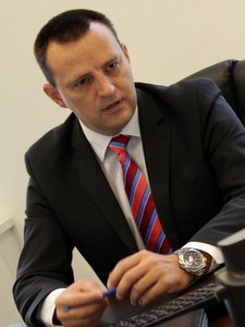 az-001.JPG
