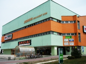 V regáloch s potravinami sa zrejme ocitne aj elektrina a plyn. Novinku z Čiech zvažuje aj Slovensko