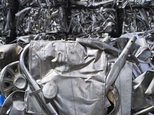 Hlinikárskemu priemyslu zvoní v EÚ umieračik. Kvôli energiám